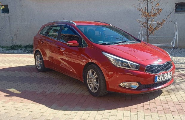 KIA CEE'D SW 1.4 Cvvt EX