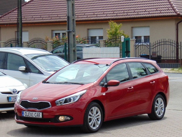 KIA CEE'D SW 1.4 Cvvt EX 85000Km!Vezetettszervi...