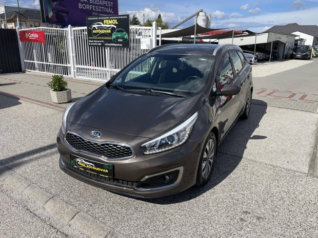 KIA CEE'D SW 1.4 Cvvt EX Prémium Moi.! Megkímél...