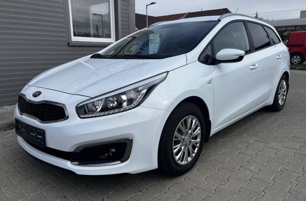 KIA CEE'D SW 1.4 Cvvt LX 107216 km. 2 kulcs. sz...