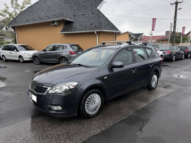 KIA CEE'D SW 1.4 Cvvt LX