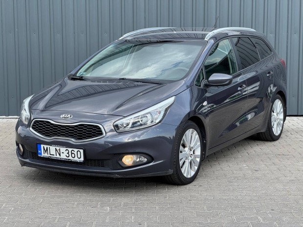 KIA CEE'D SW 1.4 Cvvt Limitlt Prmium Magyaror...