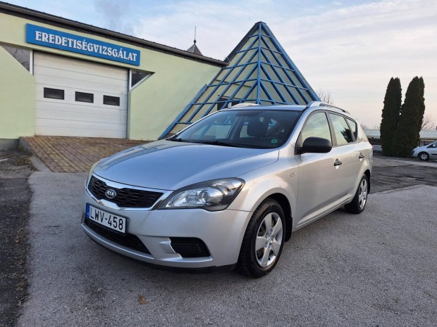 KIA CEE'D SW 1.4 EX EURO5 Magyarorszgi 151200 KM