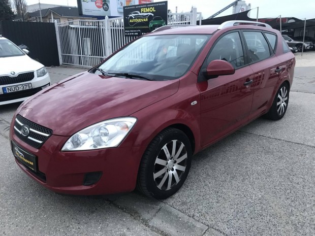 KIA CEE'D SW 1.4 EX Limited Megkmlt! Vgig Sz...