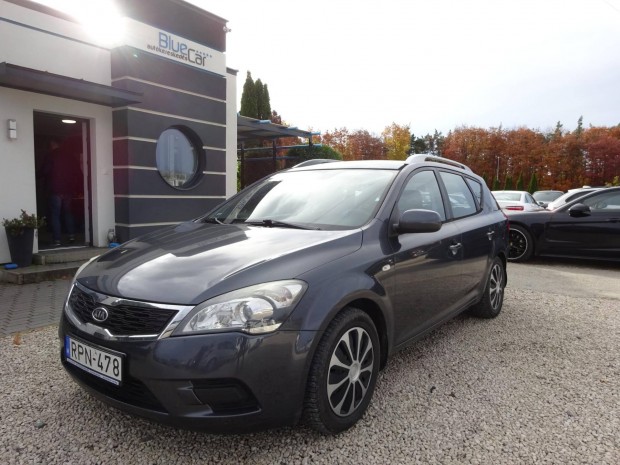 KIA CEE'D SW 1.4 EX Megbizható Benzines!!