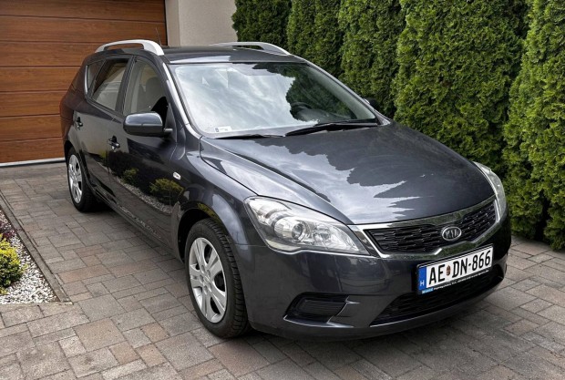 KIA CEE'D SW 1.4 LX Plus j vezrls Friss msz...