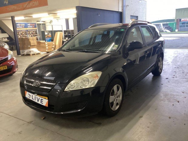 KIA CEE'D SW 1.4 LX extra kevs km . ellenrzt...