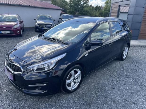 KIA CEE'D SW 1.6 CRDI EX Limited Friss műszaki!...