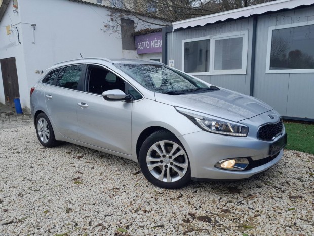 KIA CEE'D SW 1.6 CRDI EX navig�ci� von�horog 18...