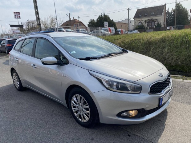 KIA CEE'D SW 1.6 CRDI LX Akár 1 Év Garanciával