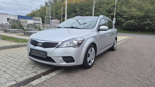 KIA CEE'D SW 1.6 CRDi EX EURO5 Ecodynamics! SZ...