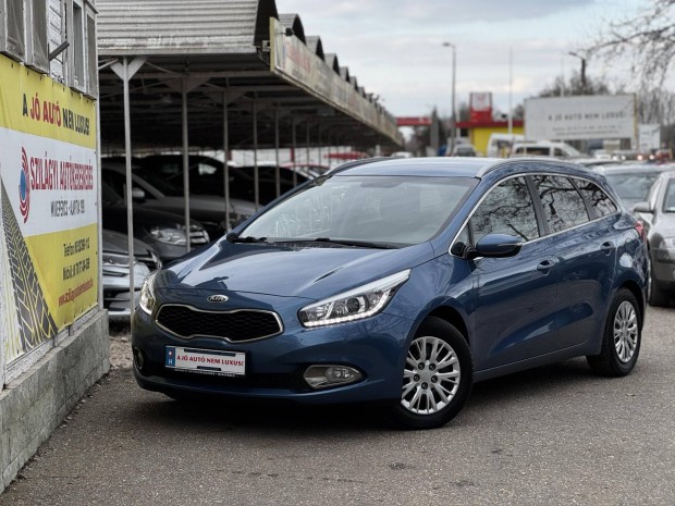 KIA CEE'D SW 1.6 CRDi EX EURO5 Sz�p �llapot / T...