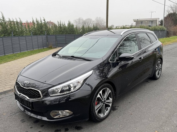 KIA CEE'D SW 1.6 GDI Limitlt Prmium 3 v Gara...