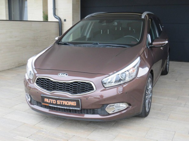 KIA CEE'D SW 1.6 GDI Limitlt Prmium 90.972 km...