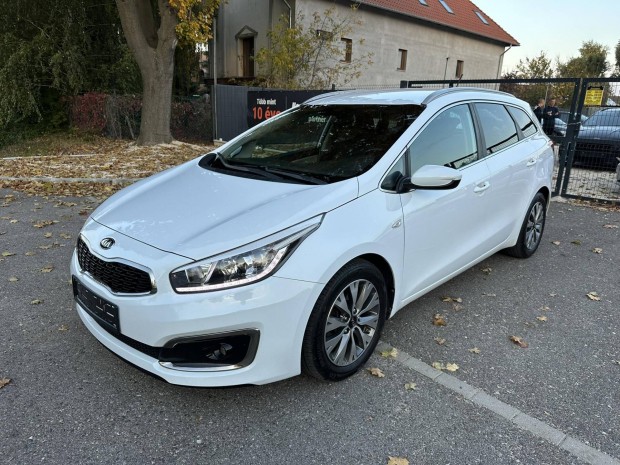 KIA CEE'D SW 1.6 GDI Platinum Navi!lsfts!Ka...