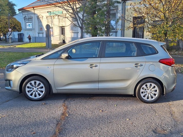 KIA Carens 1.6 GDI LX