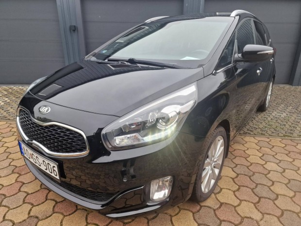 KIA Carens 1.7 CRDI LX Nagyon Szép Ébenfekete....
