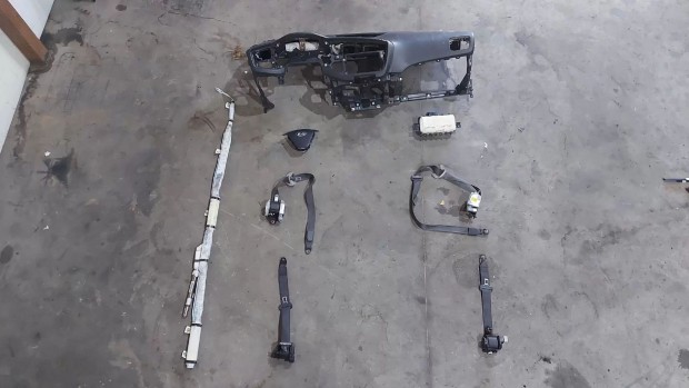 KIA Ceed Ceed 12 Komplett 5 ajt�s l�gzs�k airbag szett m�szerfal 0341