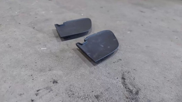 KIA Ceed Ceed 12- Bal h�ts� ajt�k�rpit kilincs csavar takar� 0309