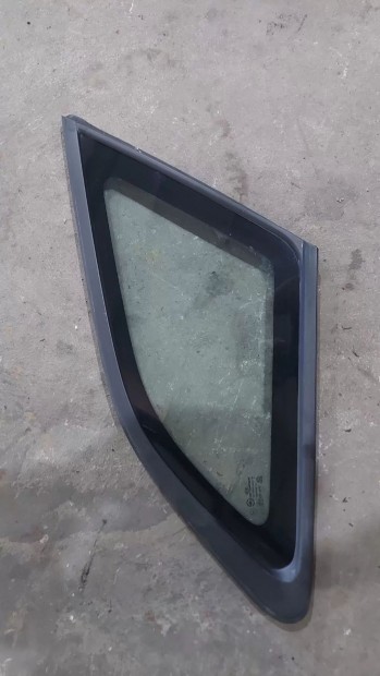 KIA Ceed Ceed 12- Jobb h�ts� ajt� ajto C oszlop fix kis �veg 0306