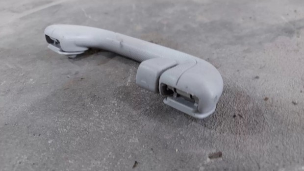 KIA Cee'd Ceed 12- Tet�k�rpit fels� foganty� kapaszkod� markolat 0680