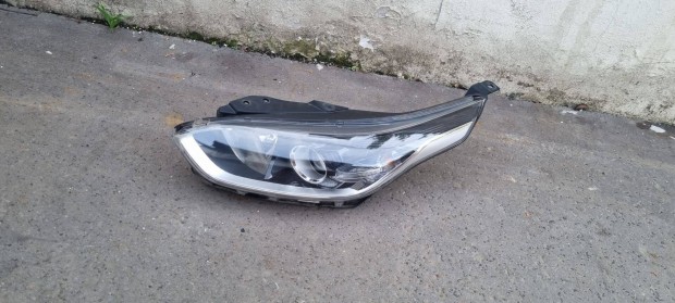 KIA Ceed 18- CD Bal fnyszr 92101J7050