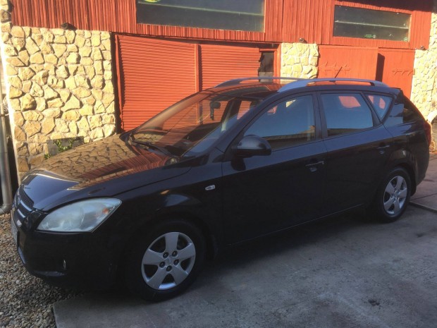 KIA Ceed SW 1.4 EX j Mszaki, 1 Tulaj