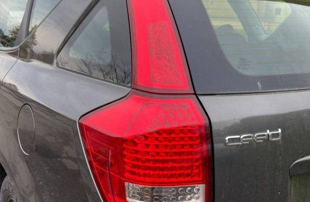 KIA Ceed SW , Kombi Csomagtér Roló , Kalaptartó (2006-12)