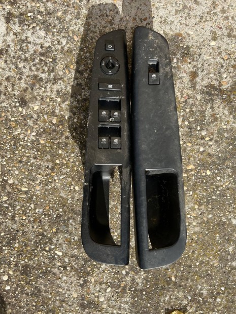 KIA Ceed ablakemel kapcsol