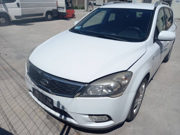 KIA Ceed alkatr�szek