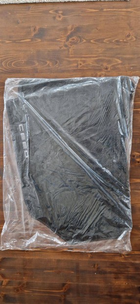 KIA Ceed gyári textil szőnyeg garnitúra