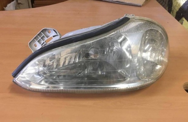 KIA Clarus fnyszr