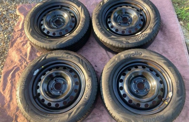 KIA Hyundai 4x100 komplett kerekek 185/65 R15 gumikkal