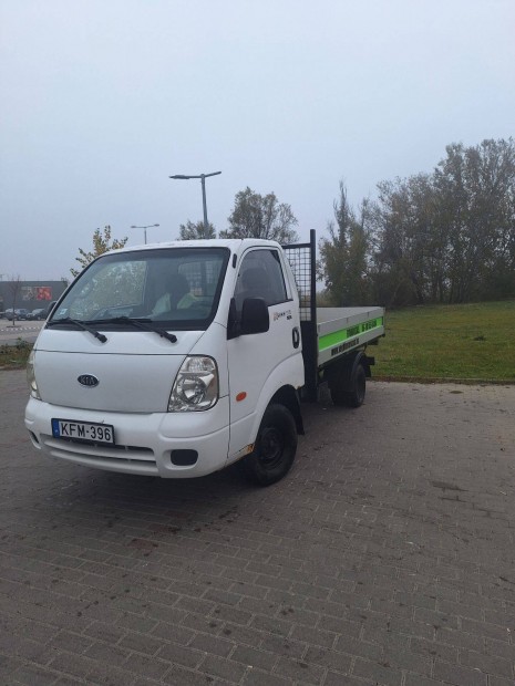 KIA K2500 2.5 D billenplats