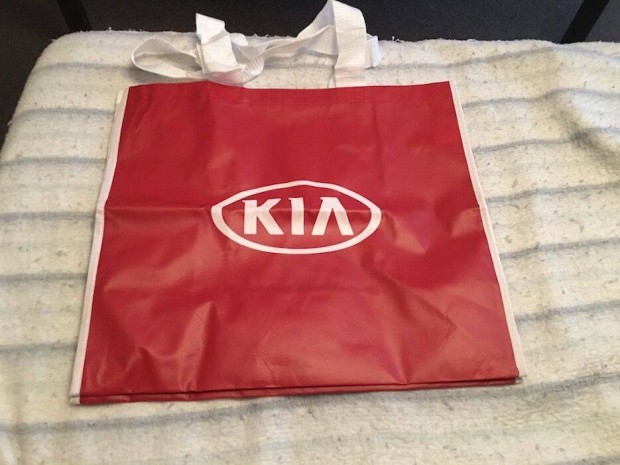 KIA Motors bevsrl tska, zacsk, szatyor