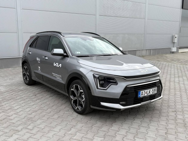 KIA Niro 1.6 GDI HEV Platinum DCT Komfort csoma...