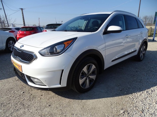 KIA Niro HEV 1.6 GDI LX DCT Friss Szerviz! Veze...