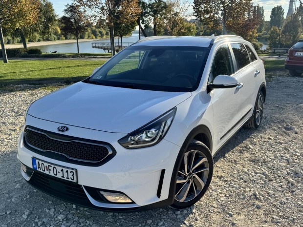 KIA Niro HEV 1.6 GDI Platinum DCT Executive LIN...