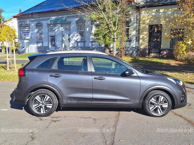 KIA Niro HEV 1.6 GDI Silver DCT Hibrid/Benzin