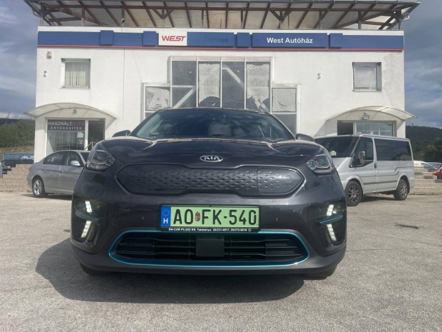 KIA Niro e-Niro 64kWh Platinum Garantált KM!!TE...