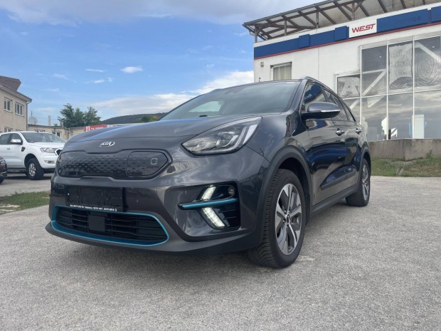 KIA Niro e-Niro 64kWh Platinum Garantált KM!!TE...