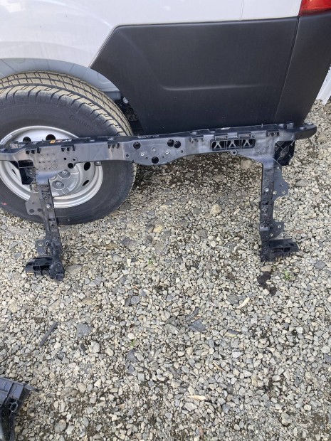 KIA Niro homlokfal (F0015238)
