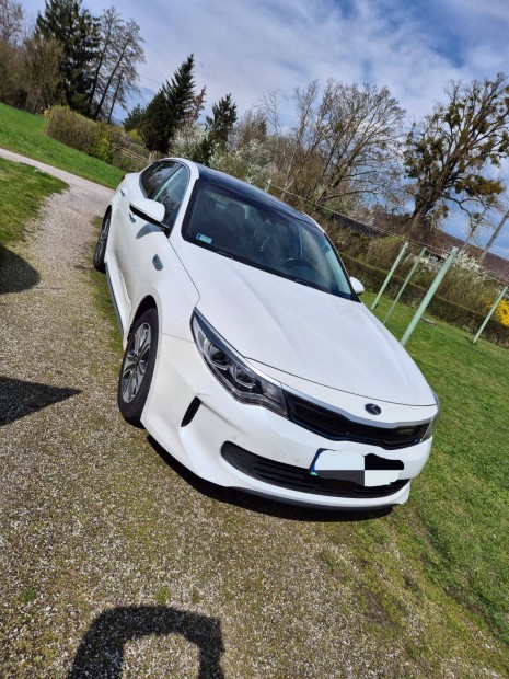 KIA Optima 2.0 GDI Plug-in Hybrid Limousine