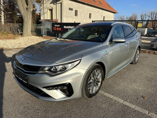 KIA Optima SW 2.0 Phev (Automata) Led!Panorma!...