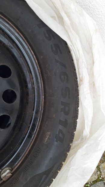 KIA Picanto 155 /65 R13 télikerékszett