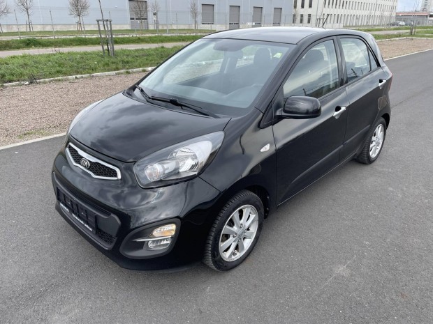 KIA Picanto 1.0 EX végig vez. szerv.könyv