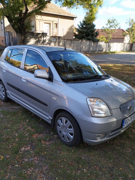 KIA Picanto kisautó
