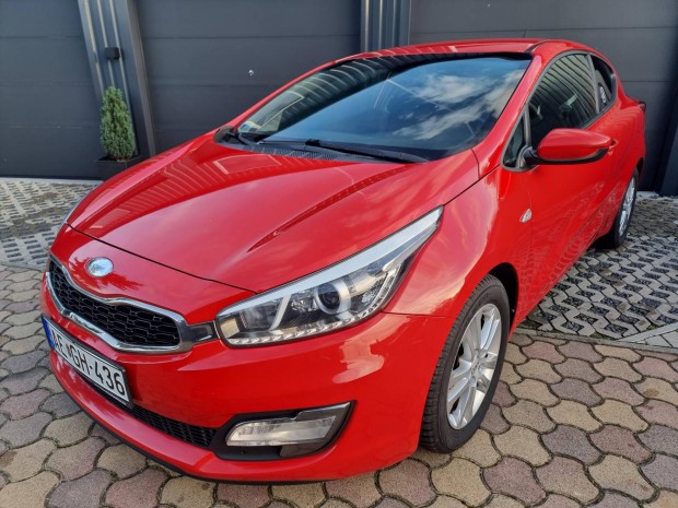 KIA Pro CEE'D 1.4 Cvvt LX Base Els Tulajdonos!...