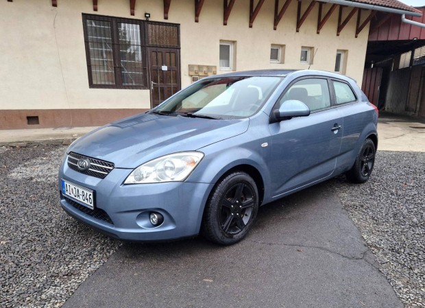 KIA Pro CEE'D 1.4 EX Friss mszaki - szervzknyv!