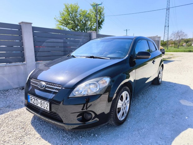 KIA Pro CEE'D 1.4 EX Jéghideg klíma! Csere-besz...